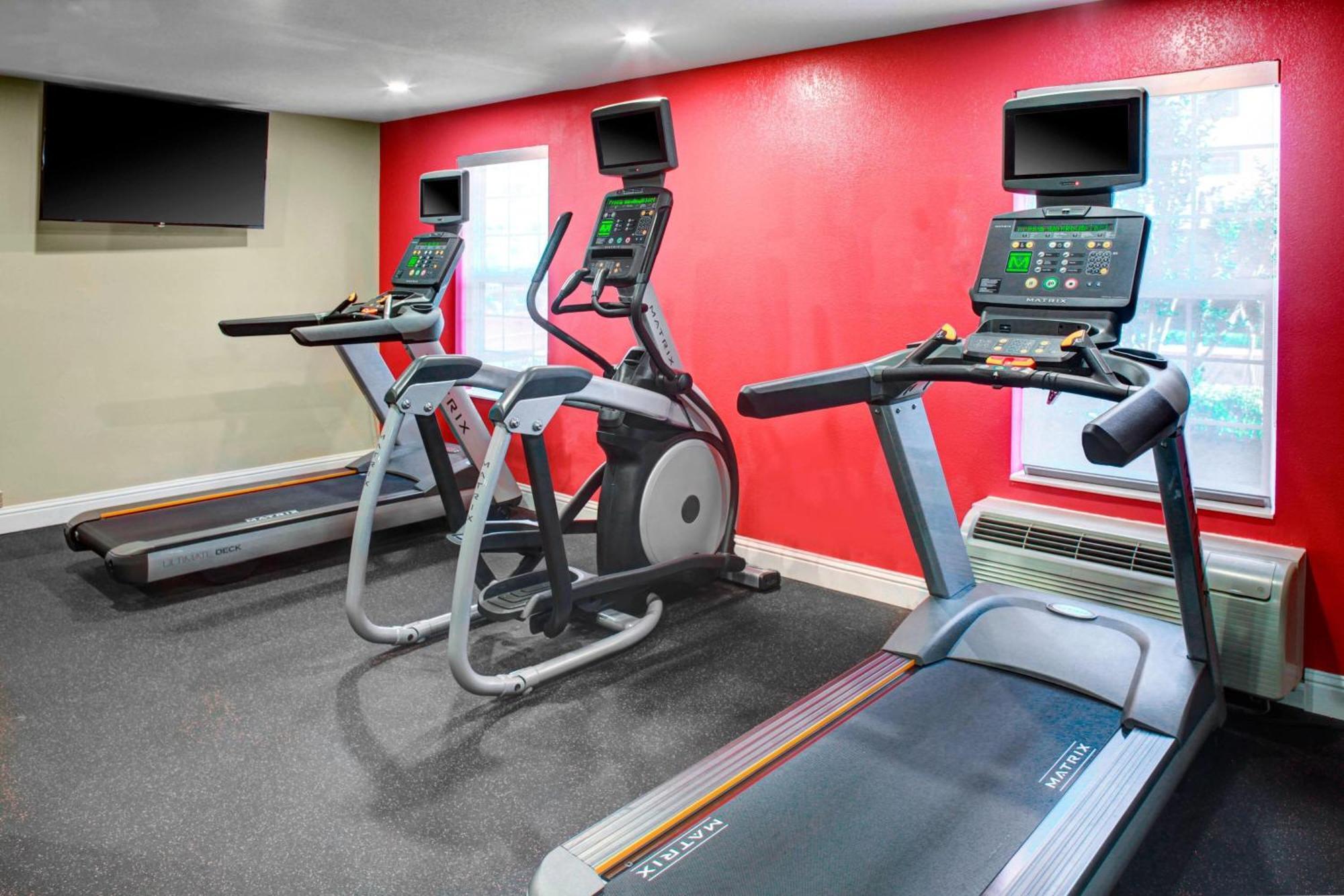 Towneplace Suites Fresno Buitenkant foto