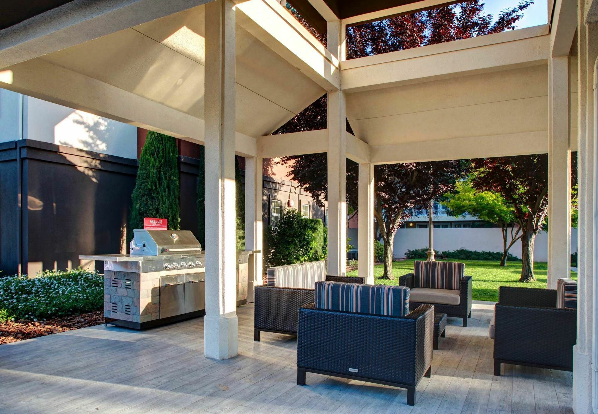 Towneplace Suites Fresno Buitenkant foto
